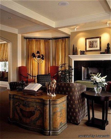 Plaza Inn & Suites At Ashland Creek Dalaman gambar